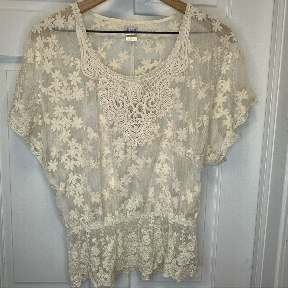 Charming Charlie Cream Floral‎ Lace Blouse